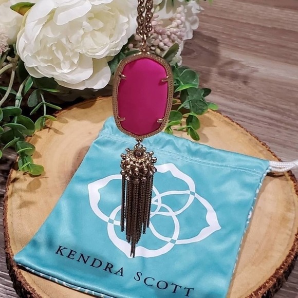 Kendra Scott Rare HTF Hot‎ pink and gold Rayne necklace - Picture 7 of 8